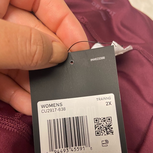 1 left! NWT! Nike One High Rise leggings burgundy plus size 2X - Picture 8 of 8